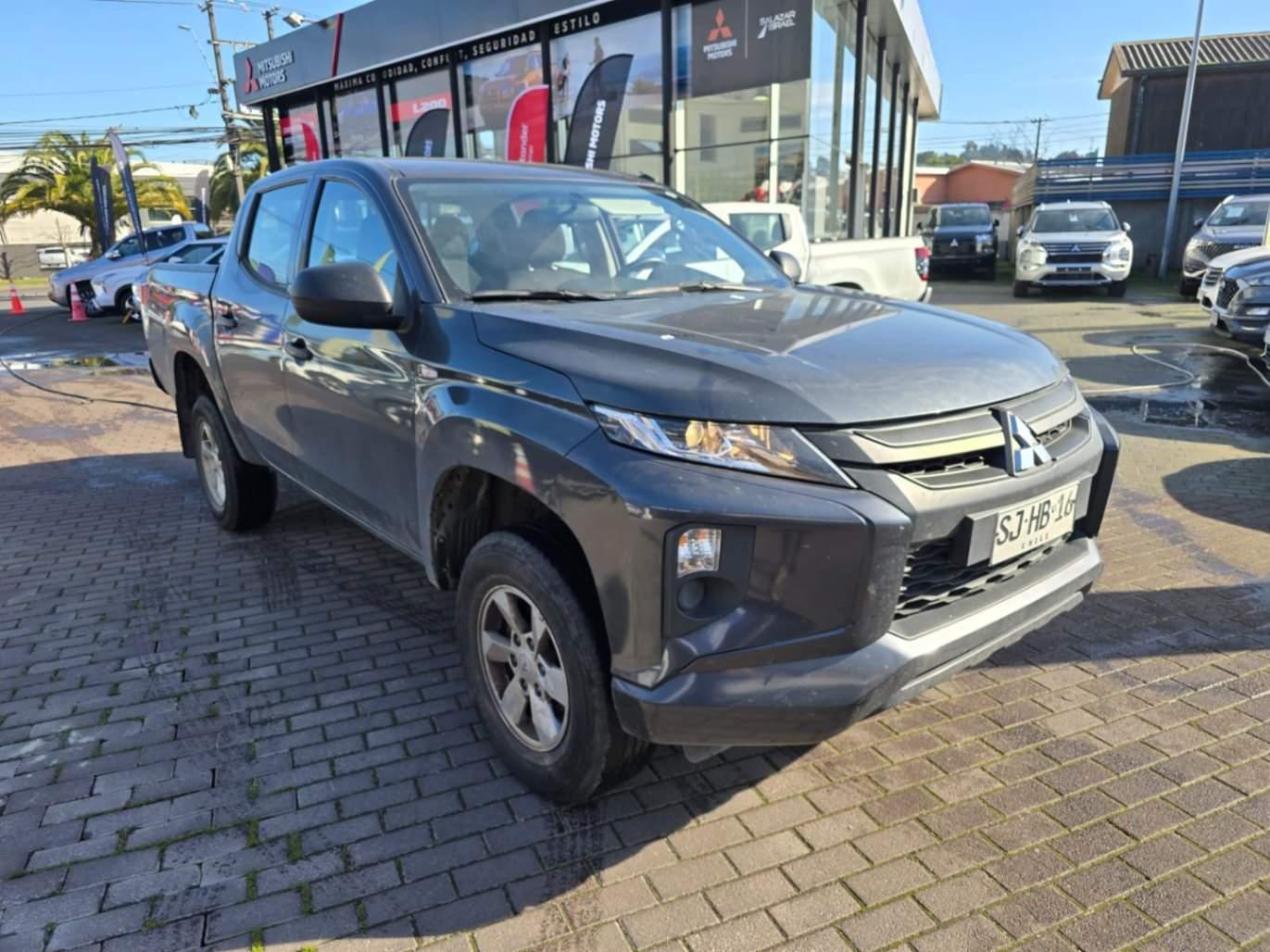 Camioneta Mitsubishi L200