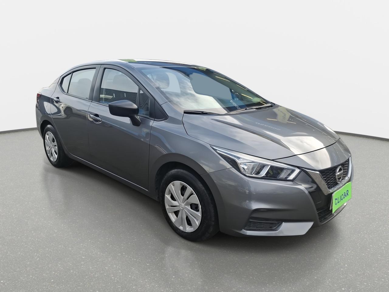 Automovil Nissan Versa