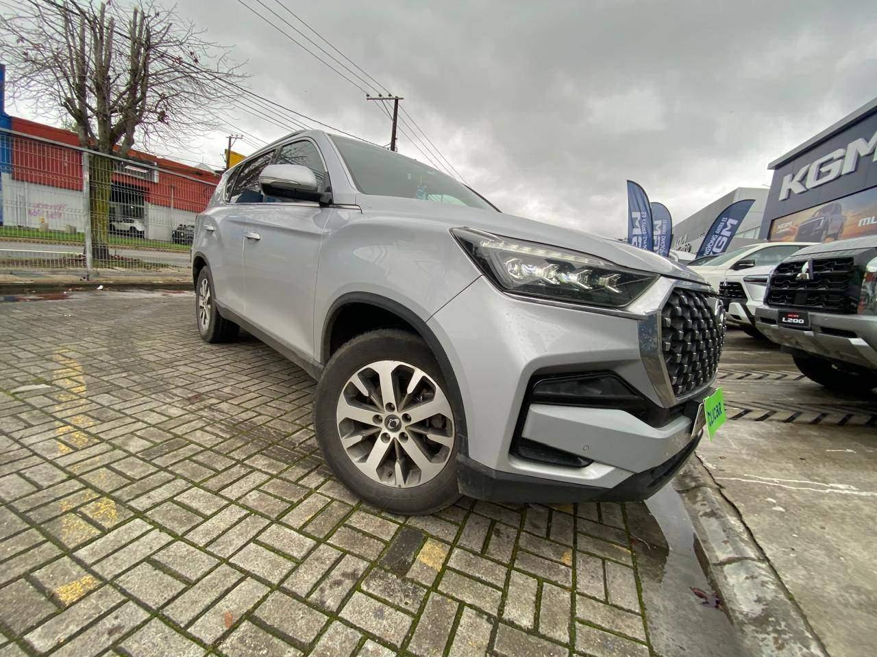 Suv Ssangyong Rexton