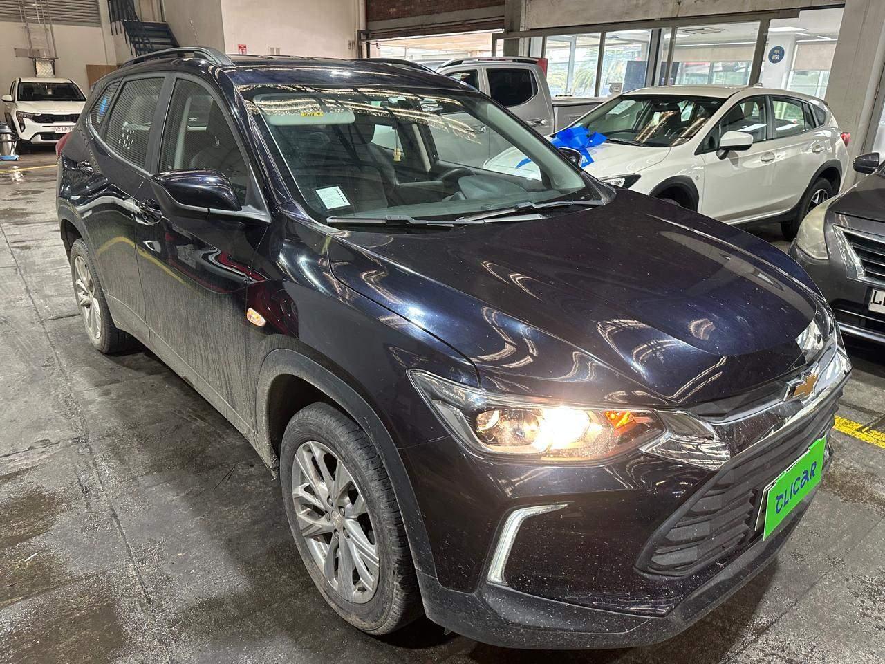 Station Wagon Chevrolet Tracker