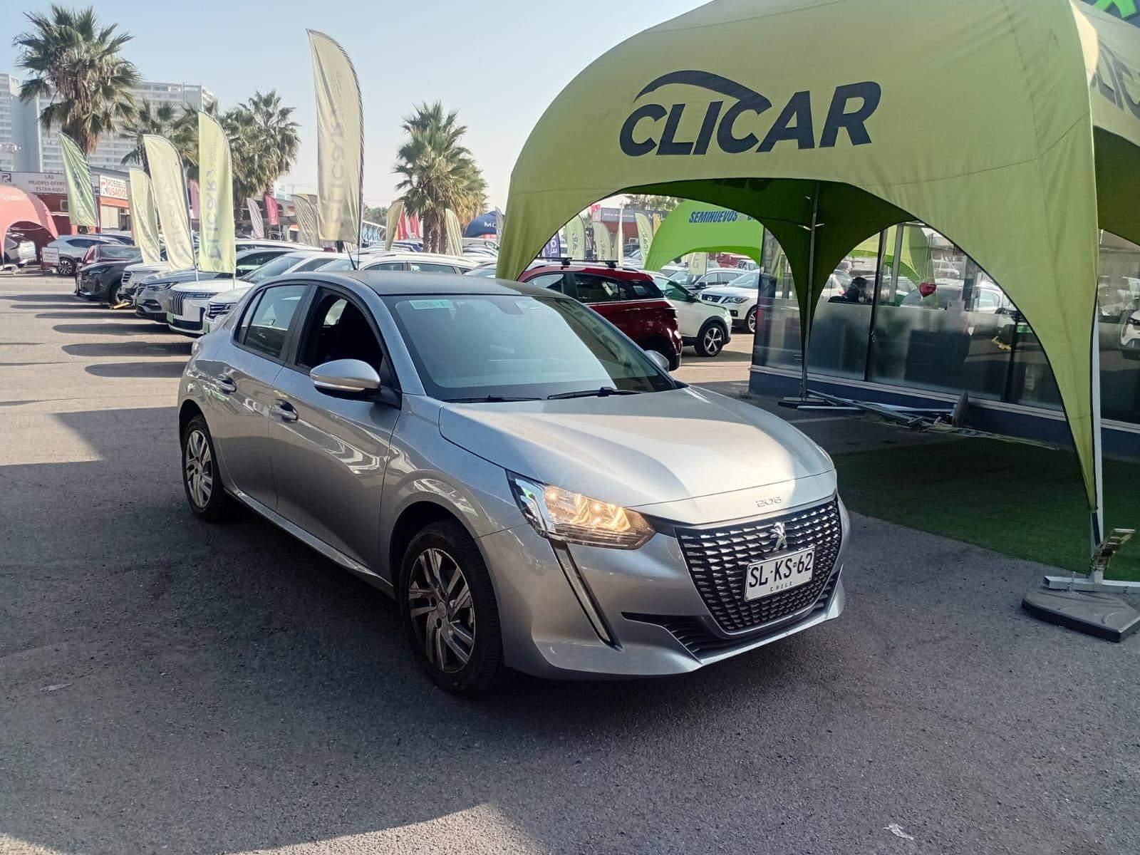 Automovil Peugeot 208
