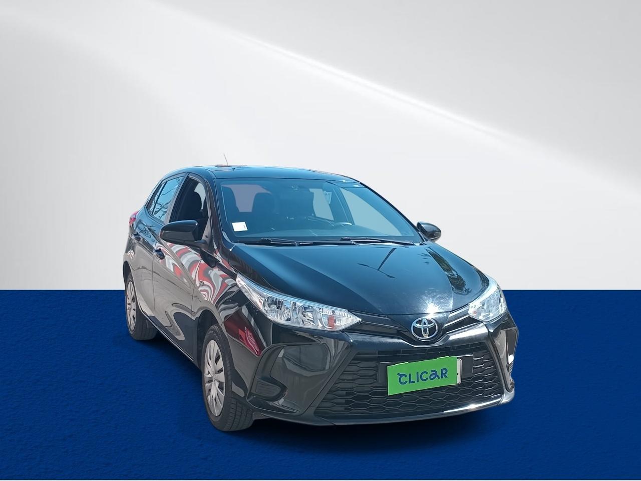 Hatchback Toyota Yaris