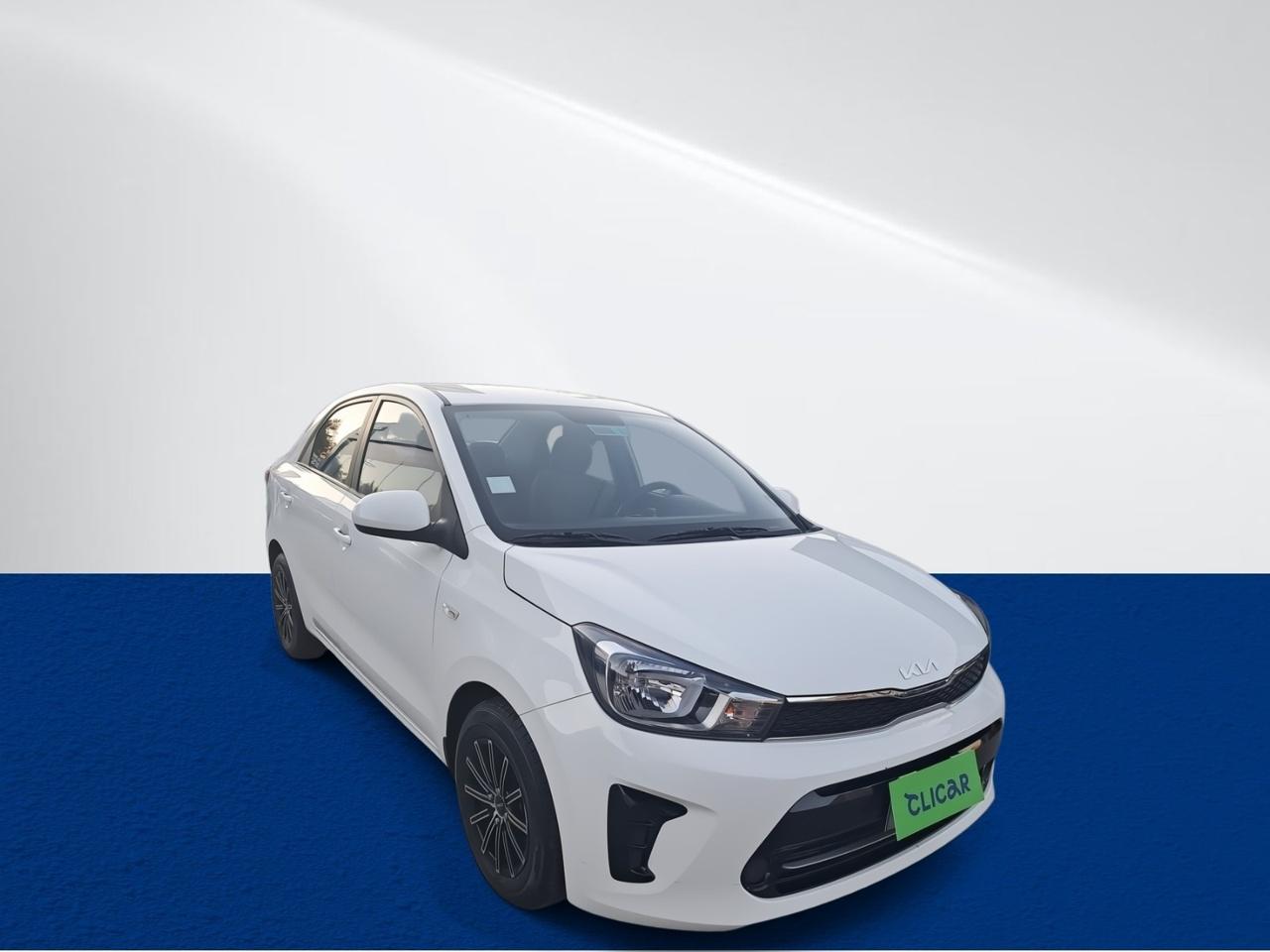 Automovil Kia Soluto