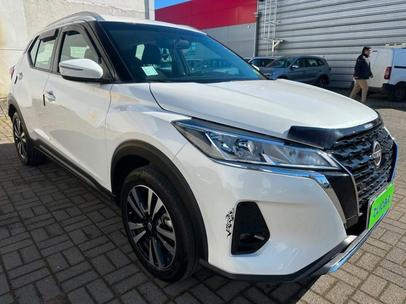 Station Wagon Nissan Kicks