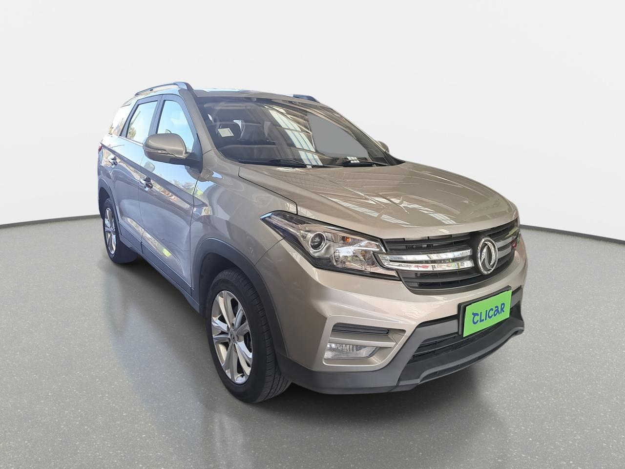Station Wagon Dfsk 560