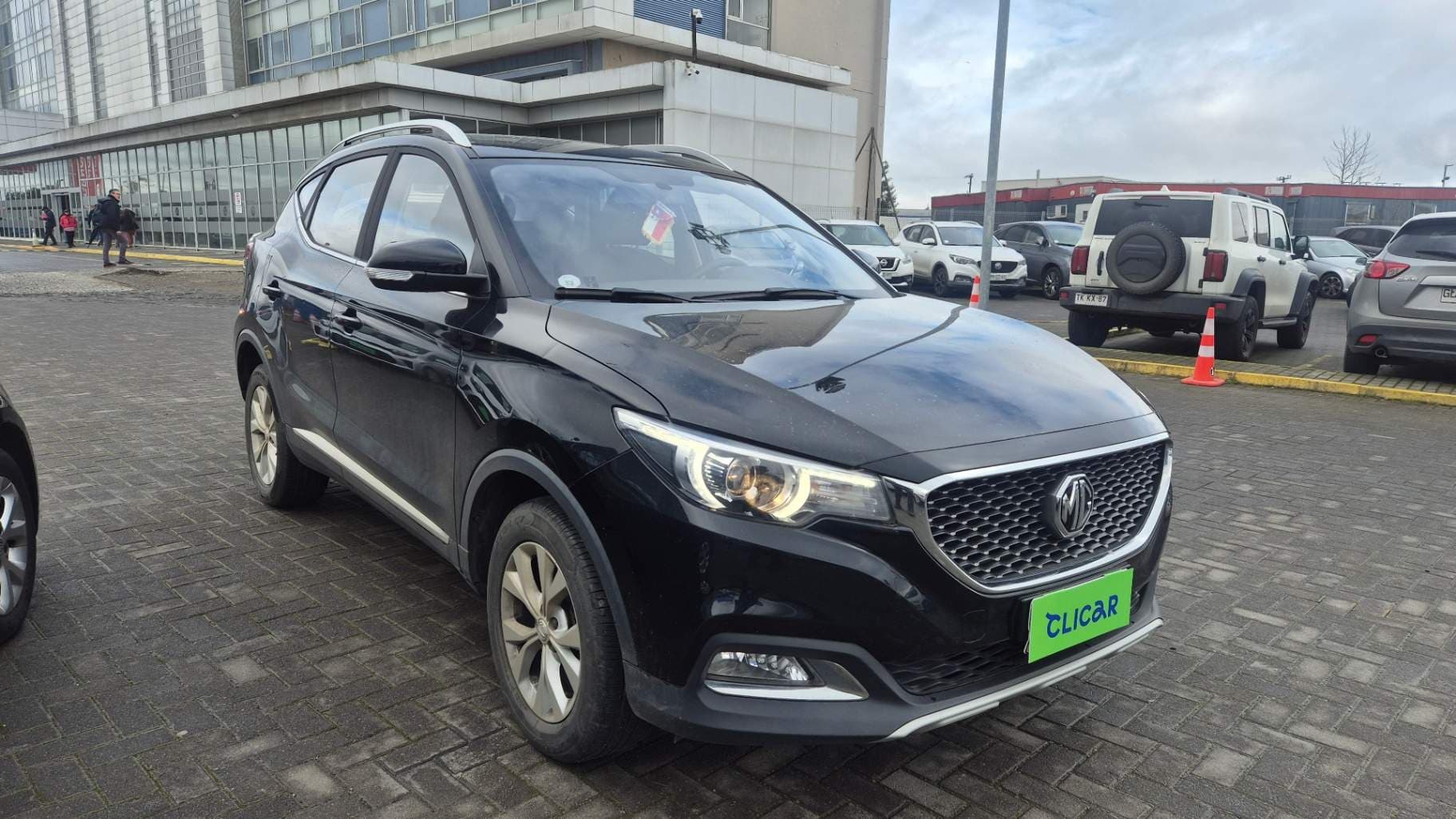 Suv Mg Mg Zs