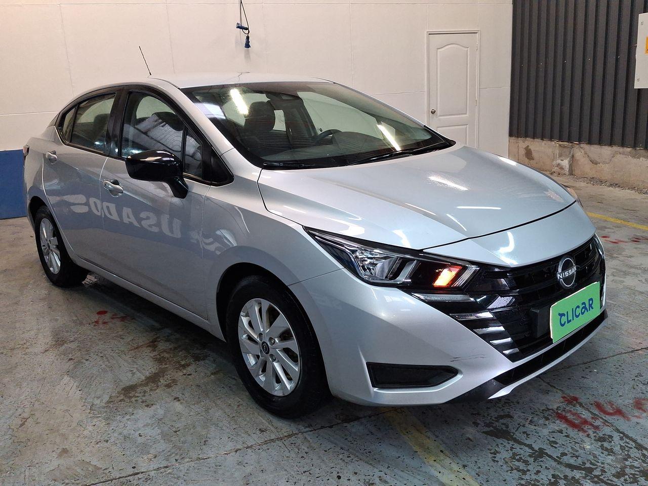 Automovil Nissan Versa