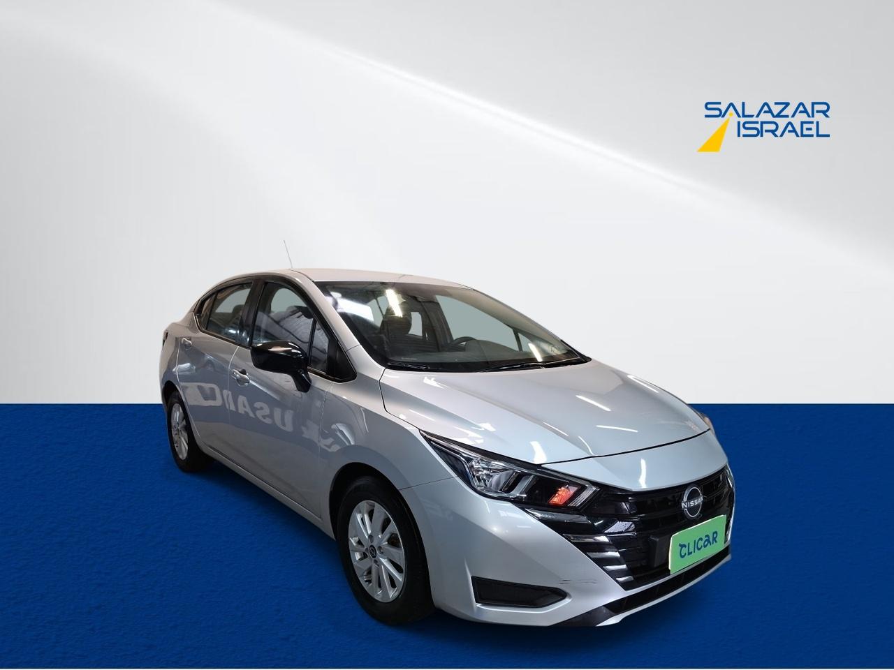 Automovil Nissan Versa