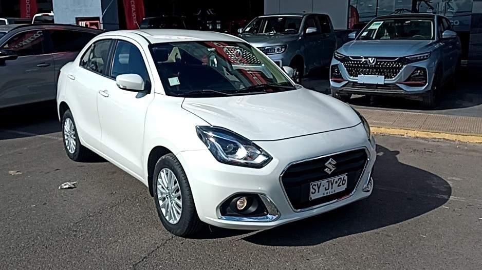 Automovil Suzuki Dzire