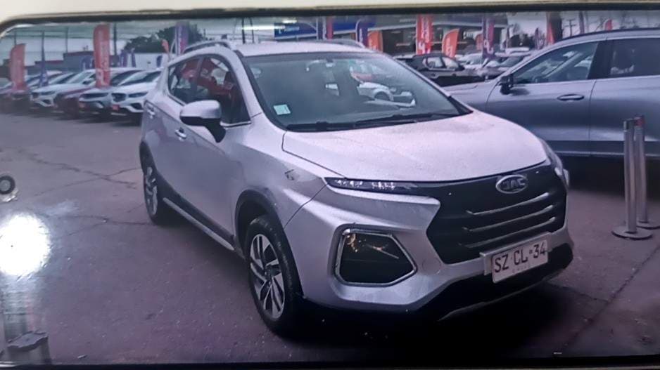 Suv Jac Js3