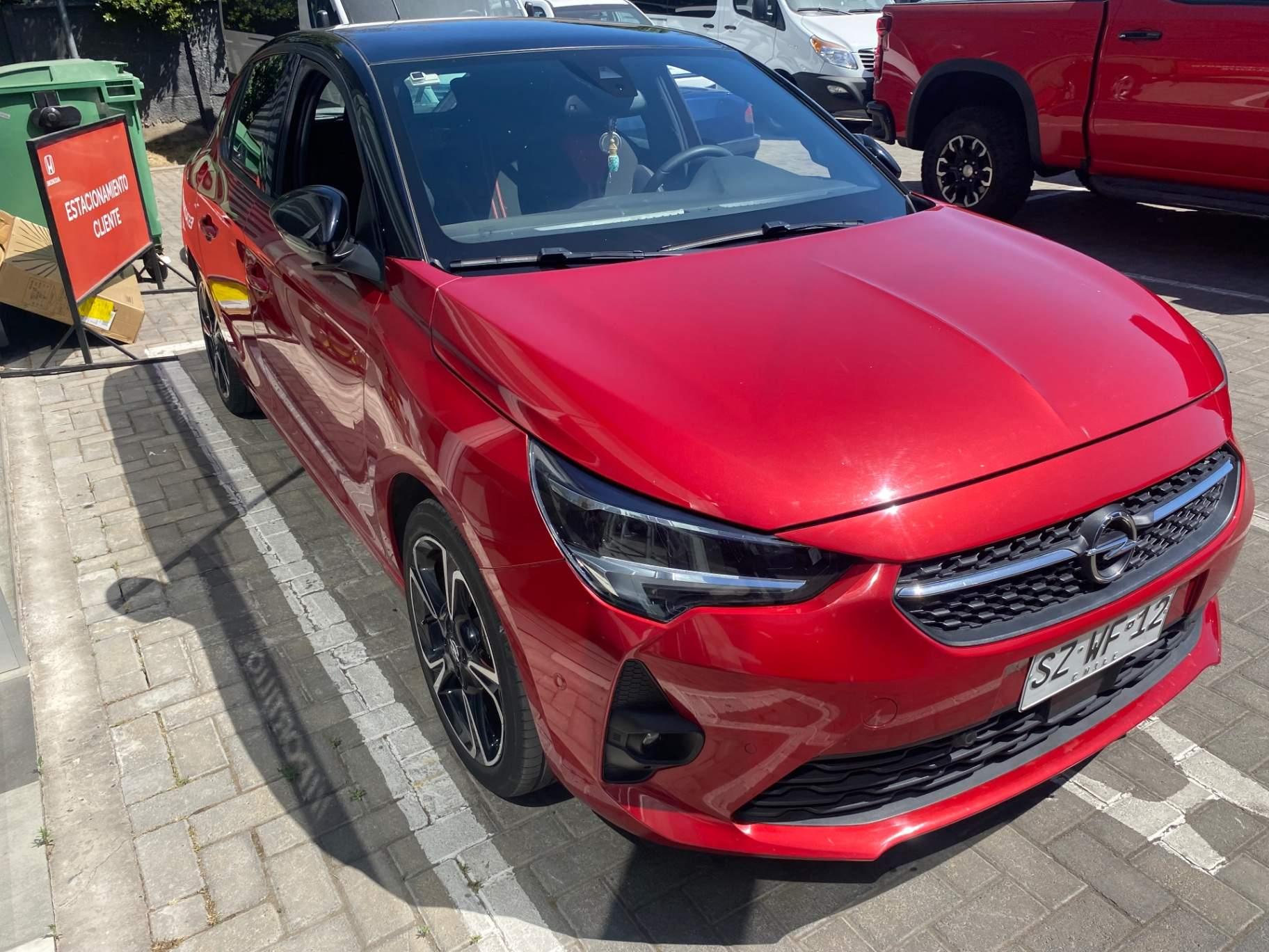 Automovil Opel Corsa