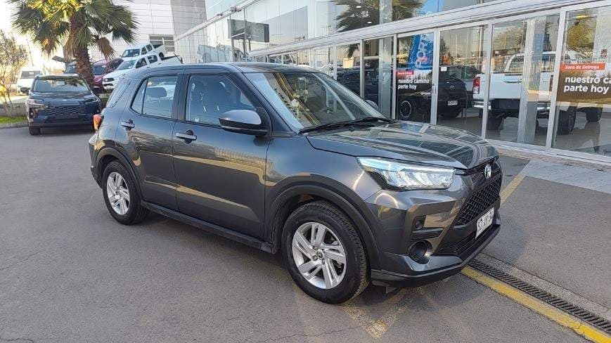 Suv Toyota Raize