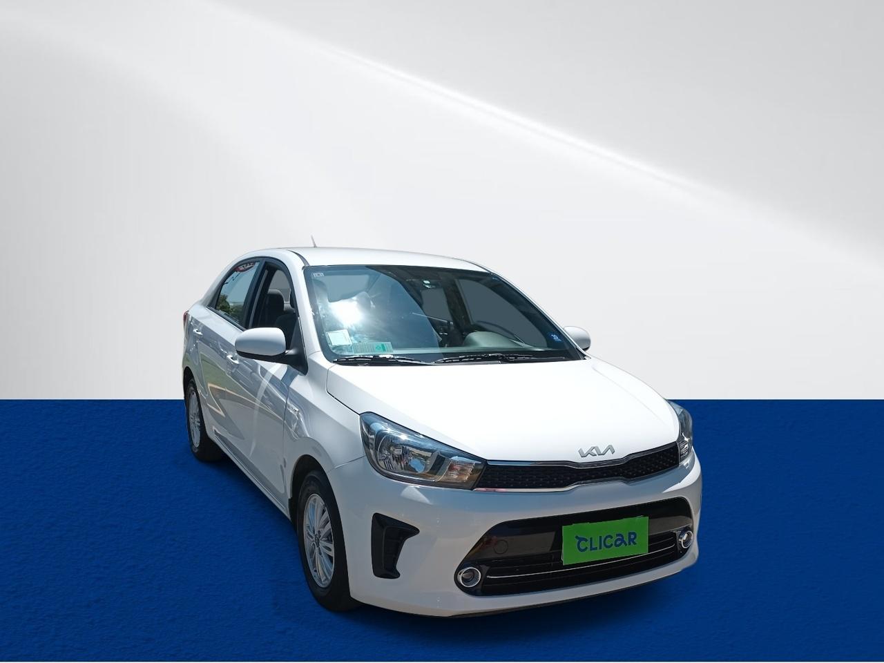 Automovil Kia Soluto