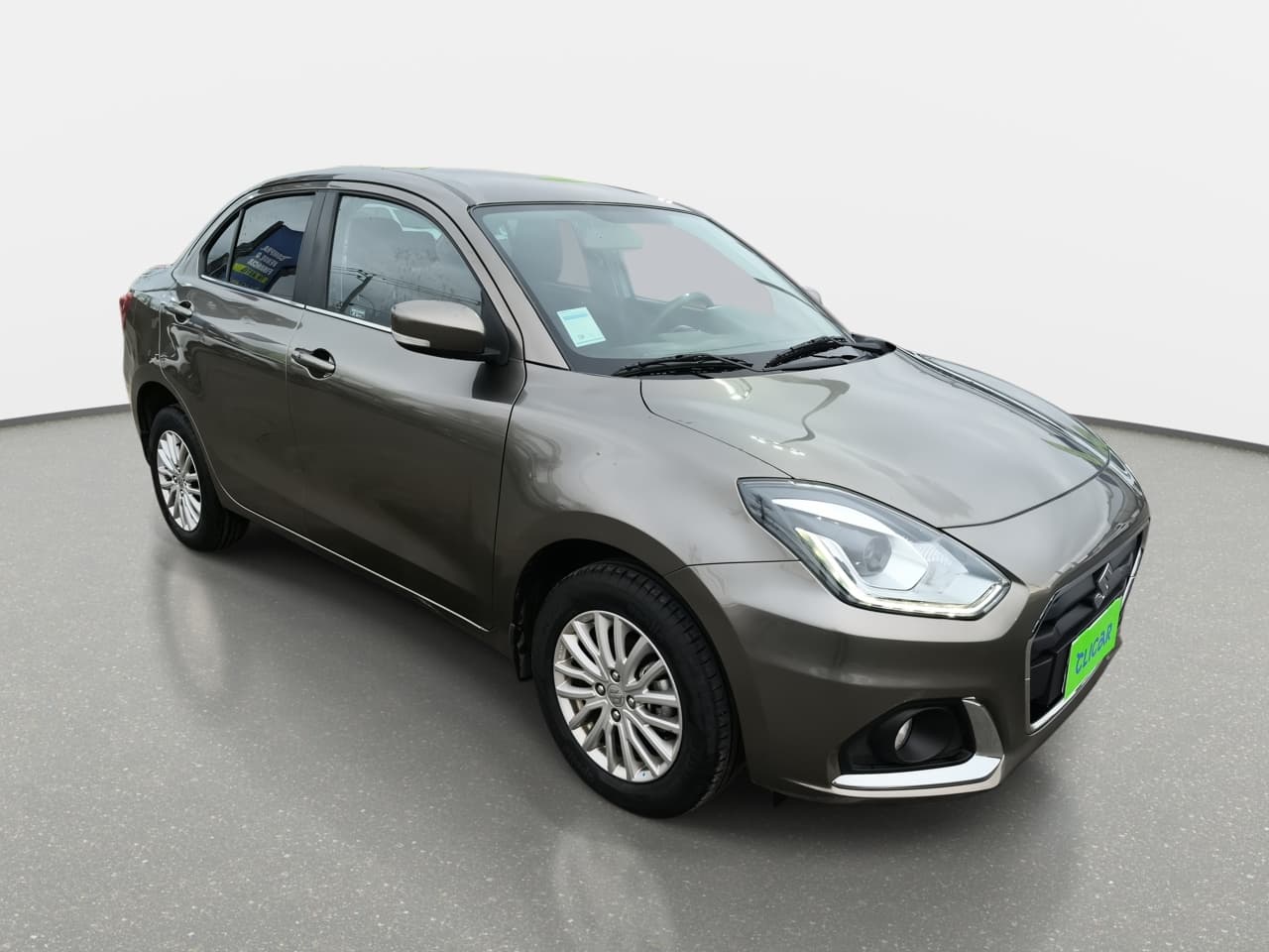Automovil Suzuki Dzire