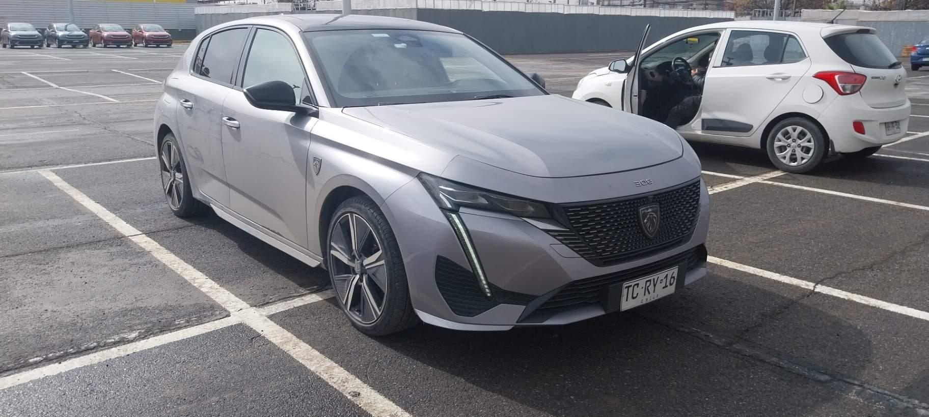 Automovil Peugeot 308