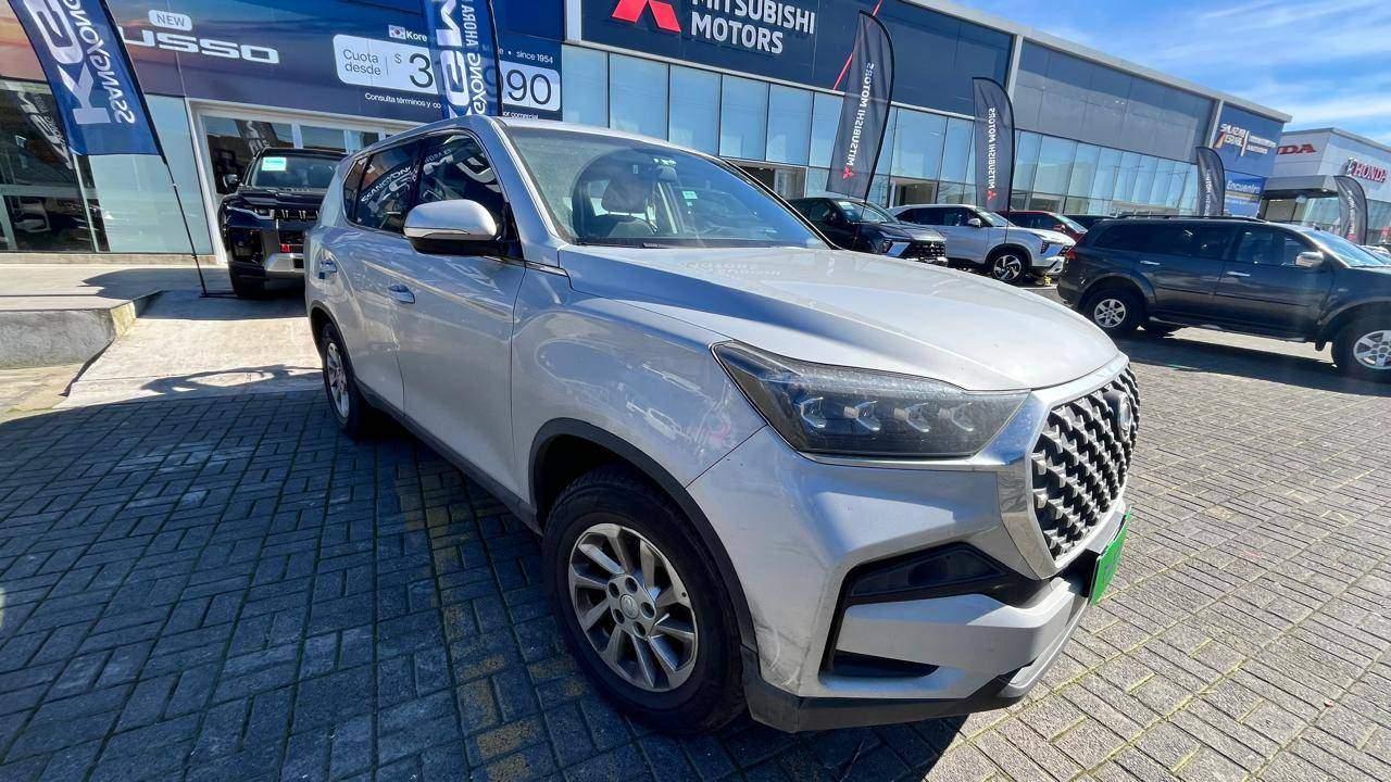 Suv Ssangyong Rexton