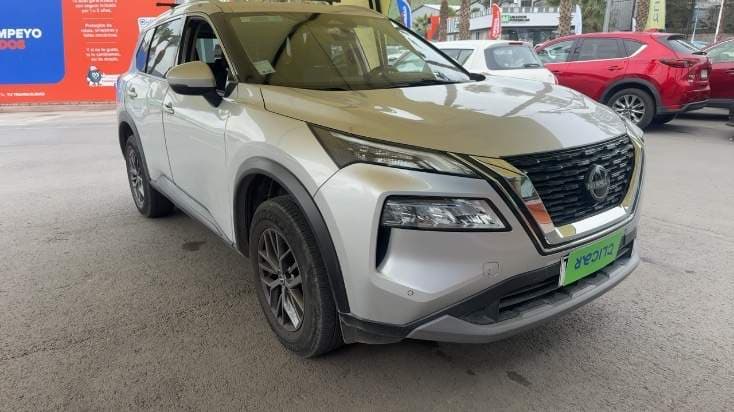 Station Wagon Nissan X-trail
