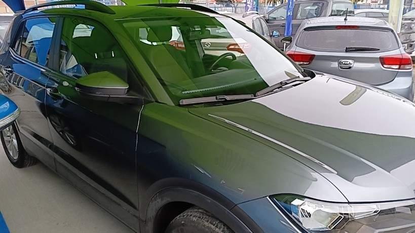 Station Wagon Volkswagen T-cross