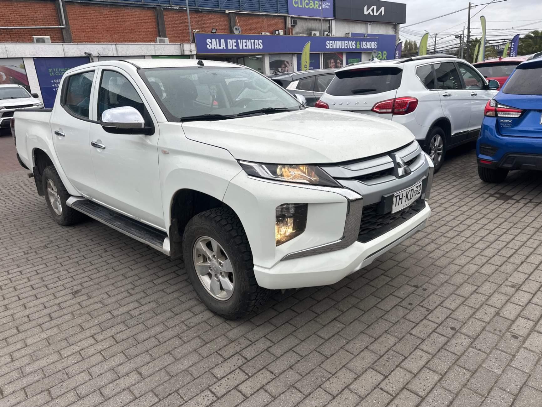 Camioneta Mitsubishi L200