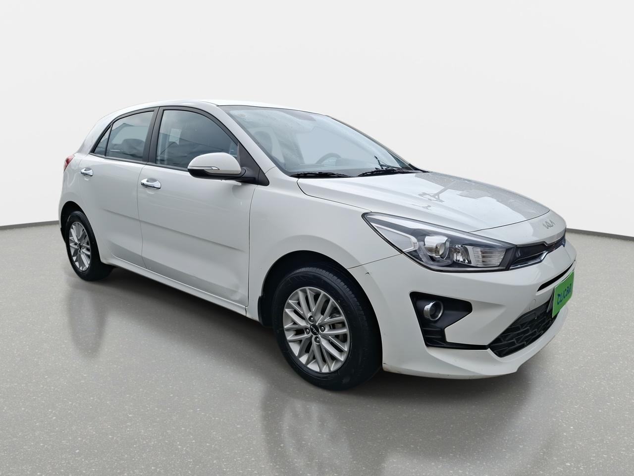 Hatchback Kia Rio 5