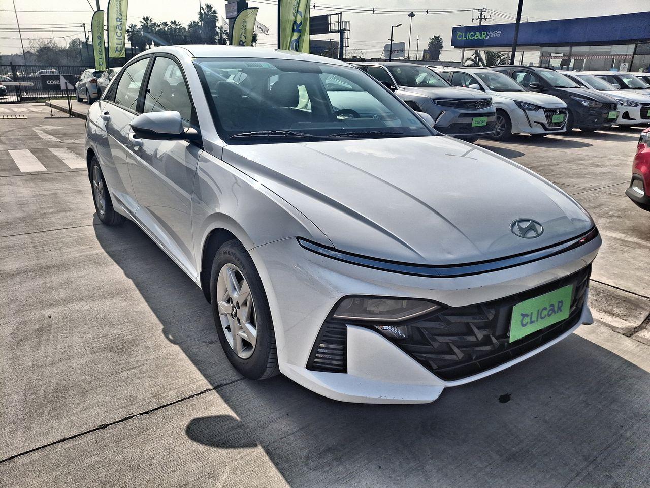 Automovil Hyundai Accent