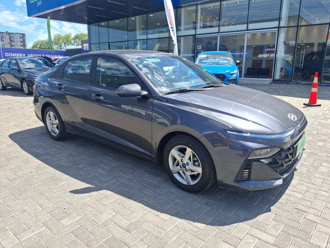 Automovil Hyundai Accent