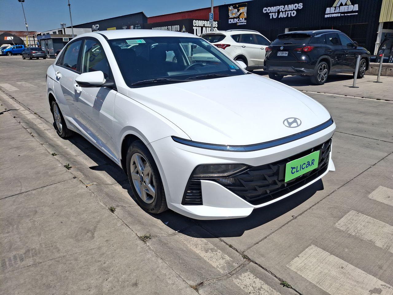 Automovil Hyundai Accent