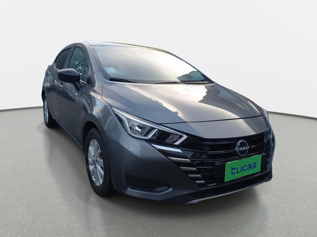 Automovil Nissan Versa