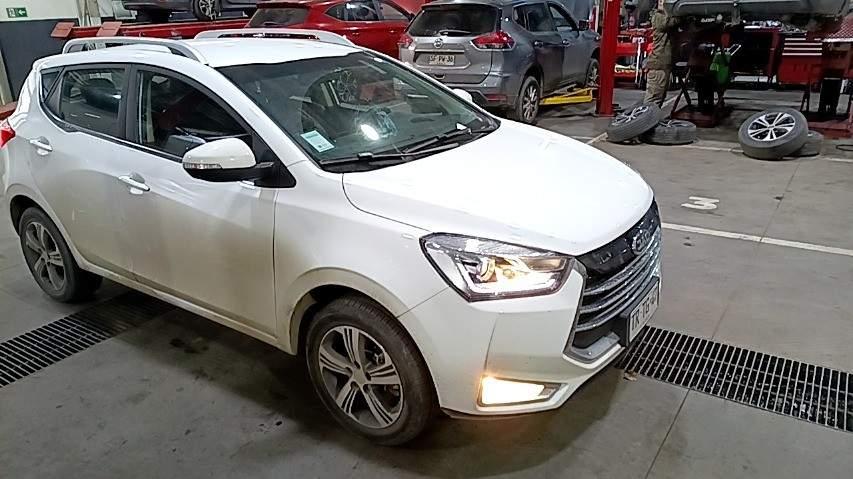 Automovil Jac Js2