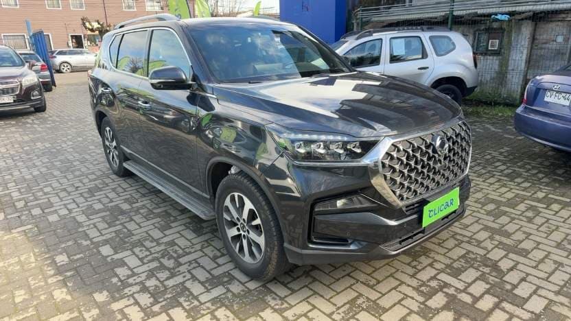 Suv Ssangyong Rexton