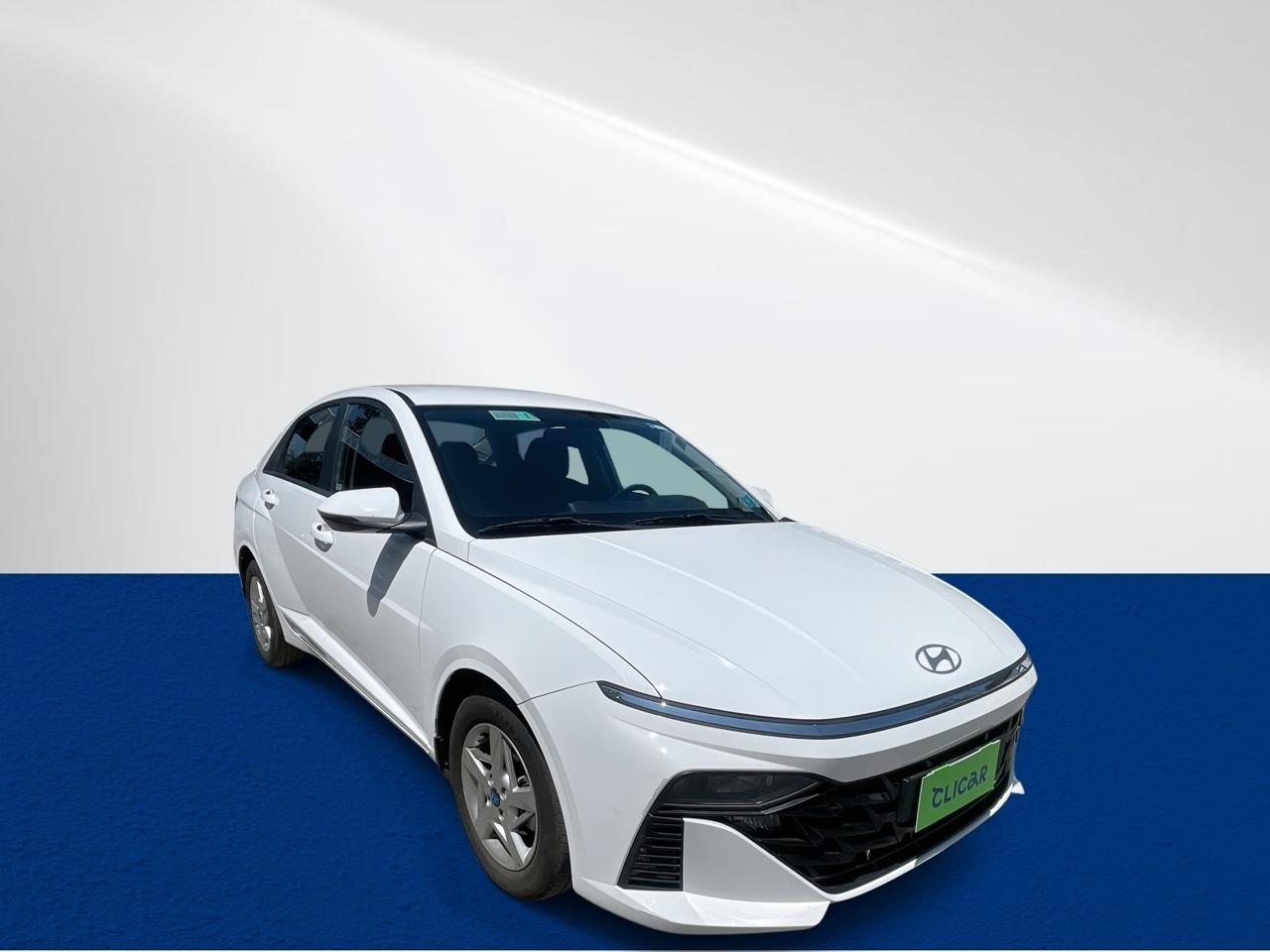 Automovil Hyundai Accent