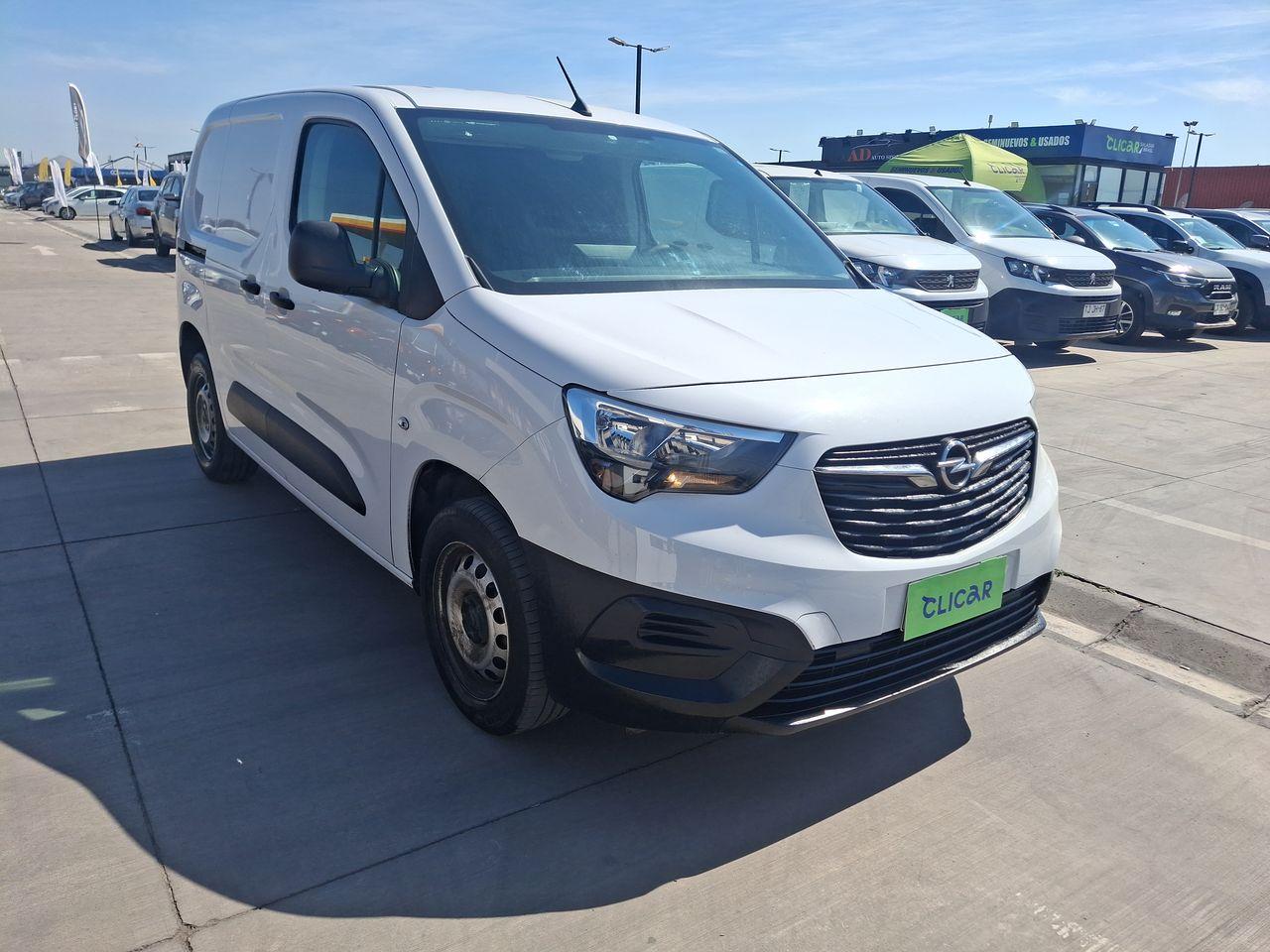Furgon Opel Combo