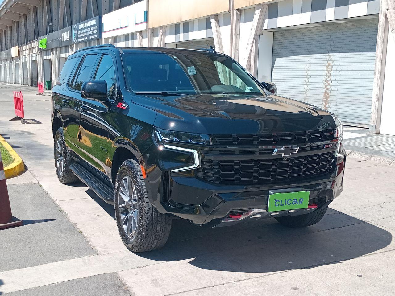 Station Wagon Chevrolet Tahoe