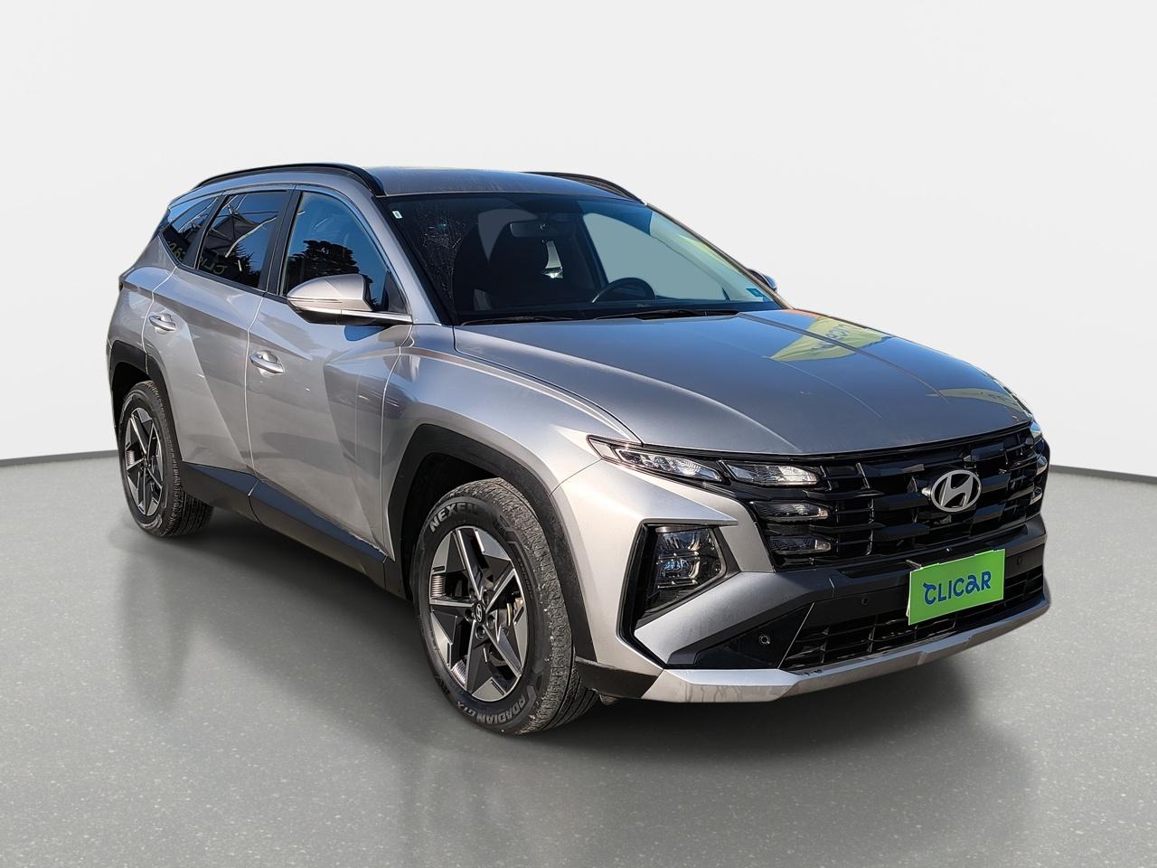 Station Wagon Hyundai Tucson