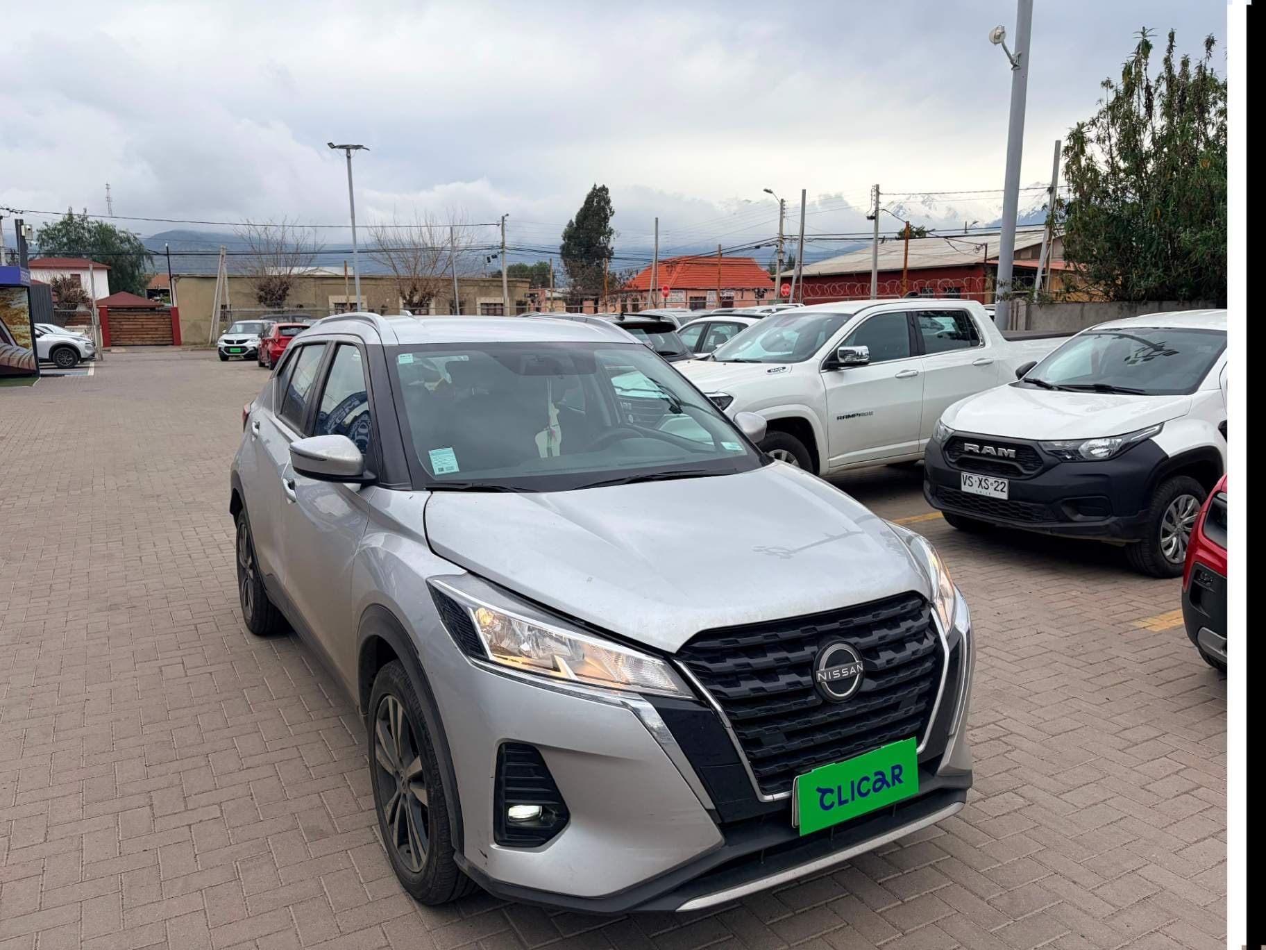 Suv Nissan Kicks