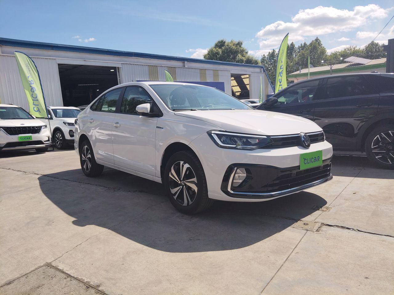 Automovil Volkswagen Virtus