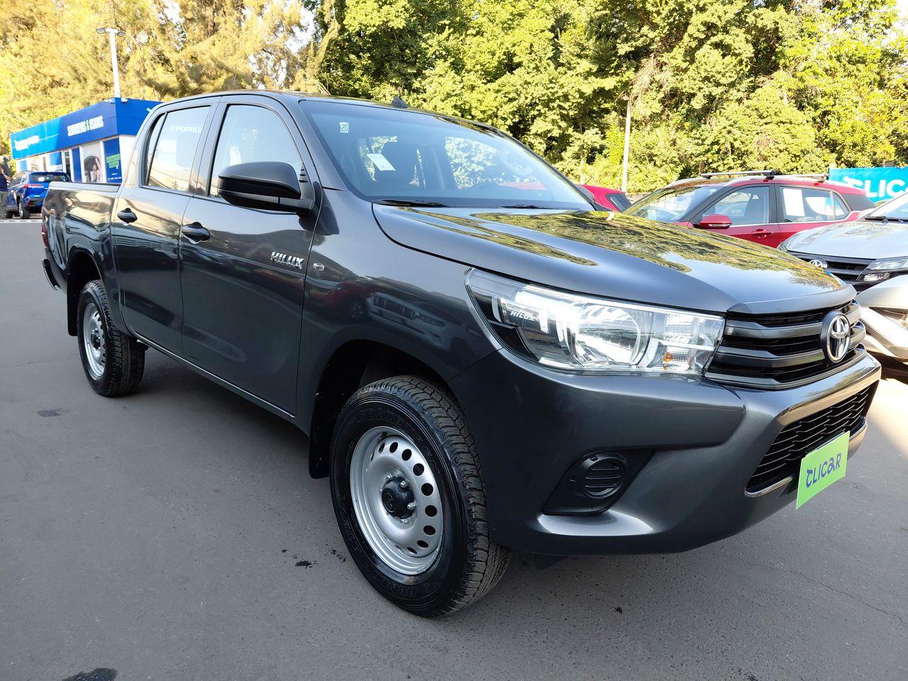Camioneta Toyota Hilux