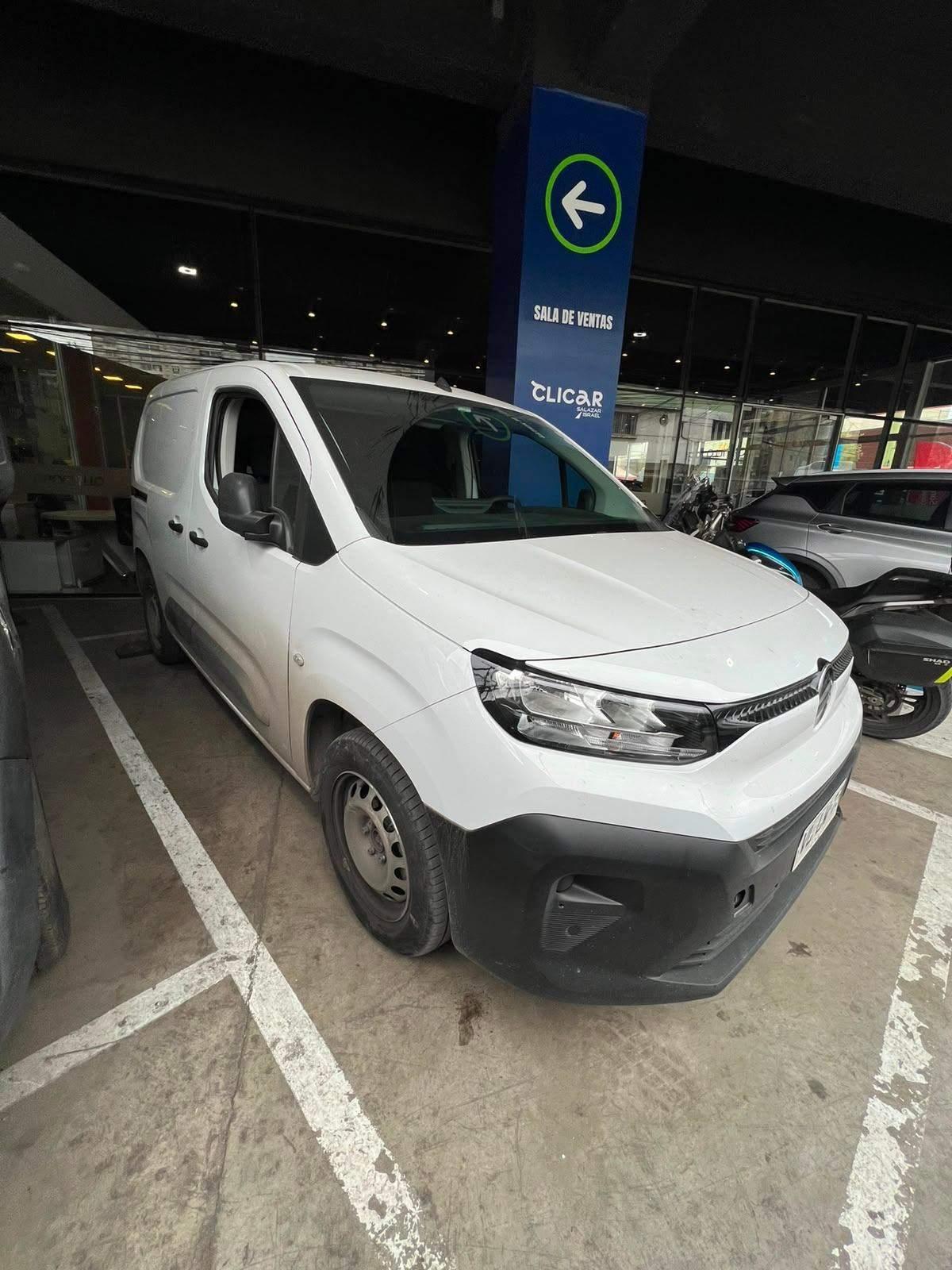 Furgon Citroen Berlingo