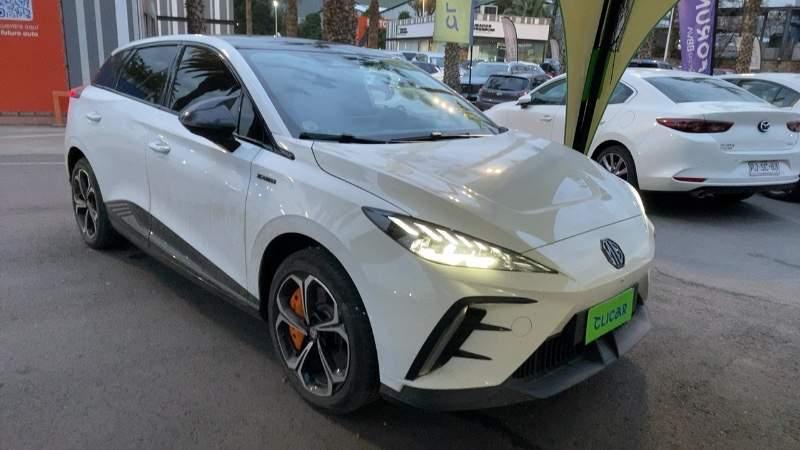 Hatchback Mg 4