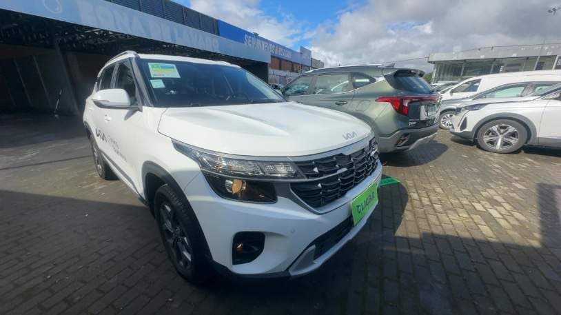 Station Wagon Kia Seltos