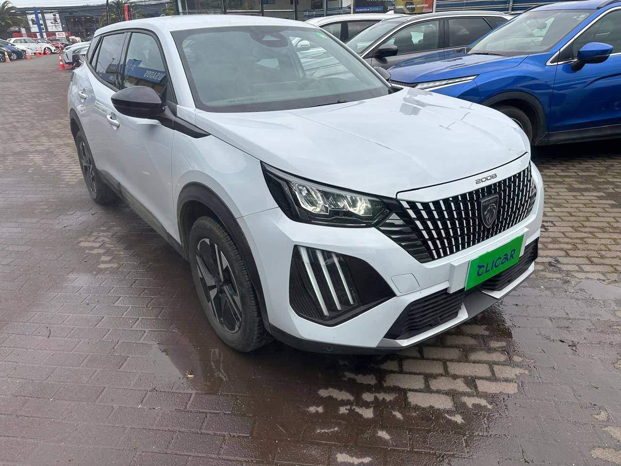 Station Wagon Peugeot 2008