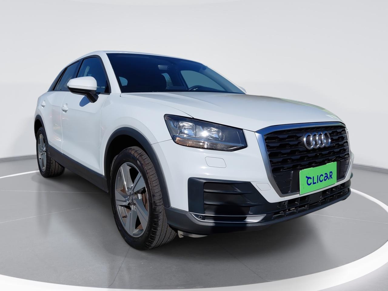 Station Wagon Audi Q2