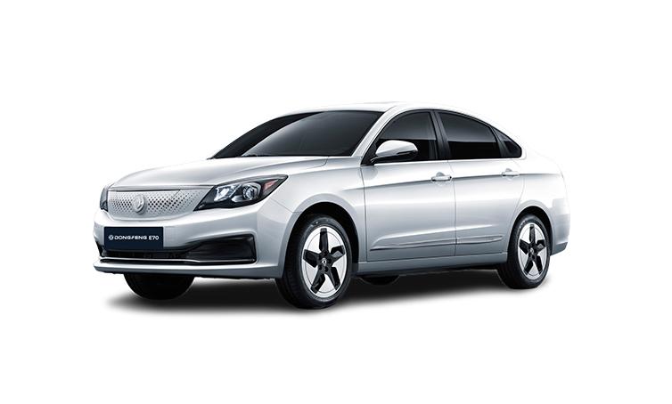 Sedan Dongfeng E70