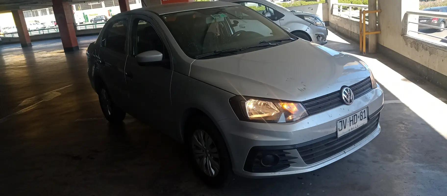 Sedan Volkswagen Voyage