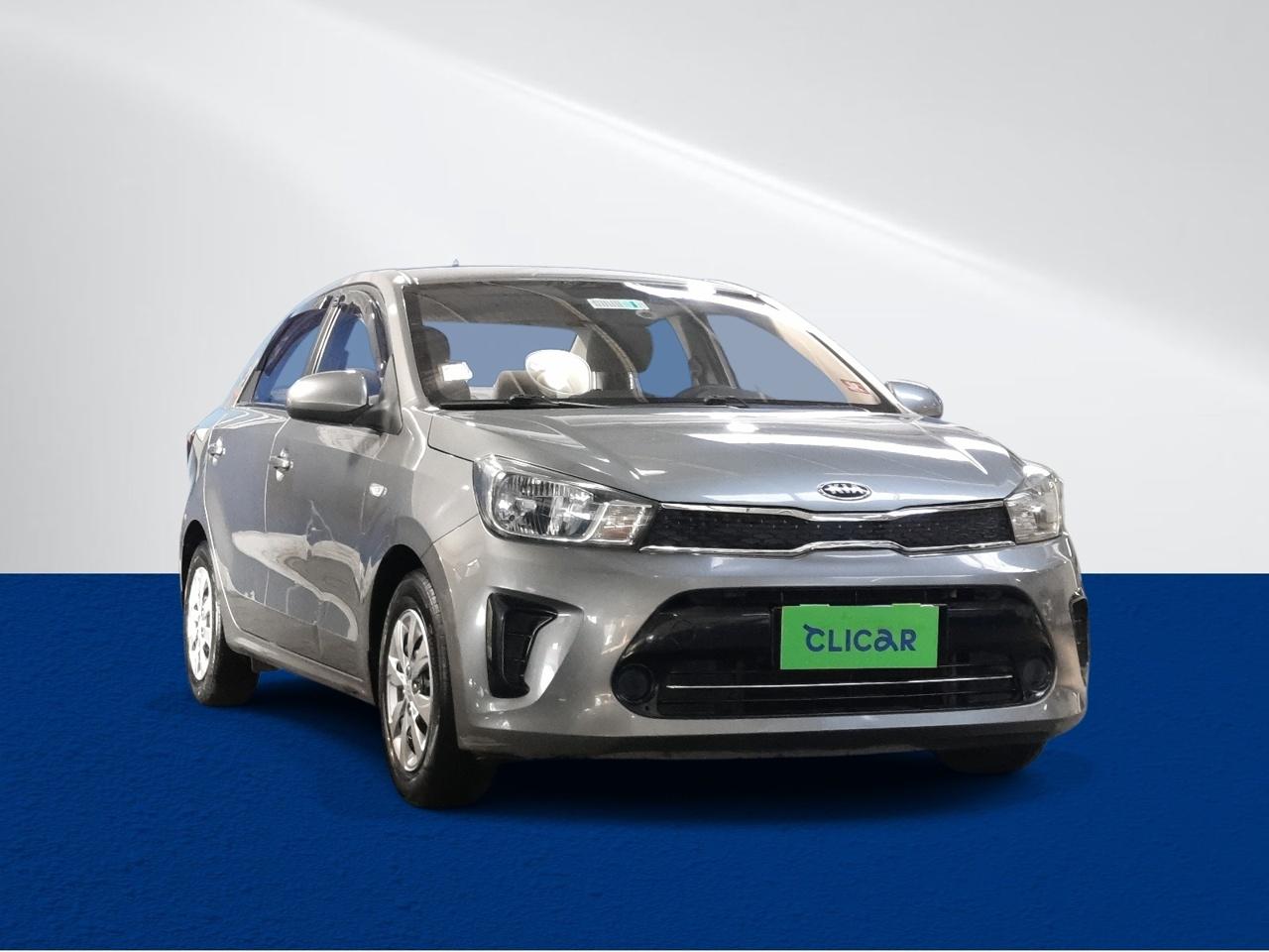 Automovil Kia Soluto